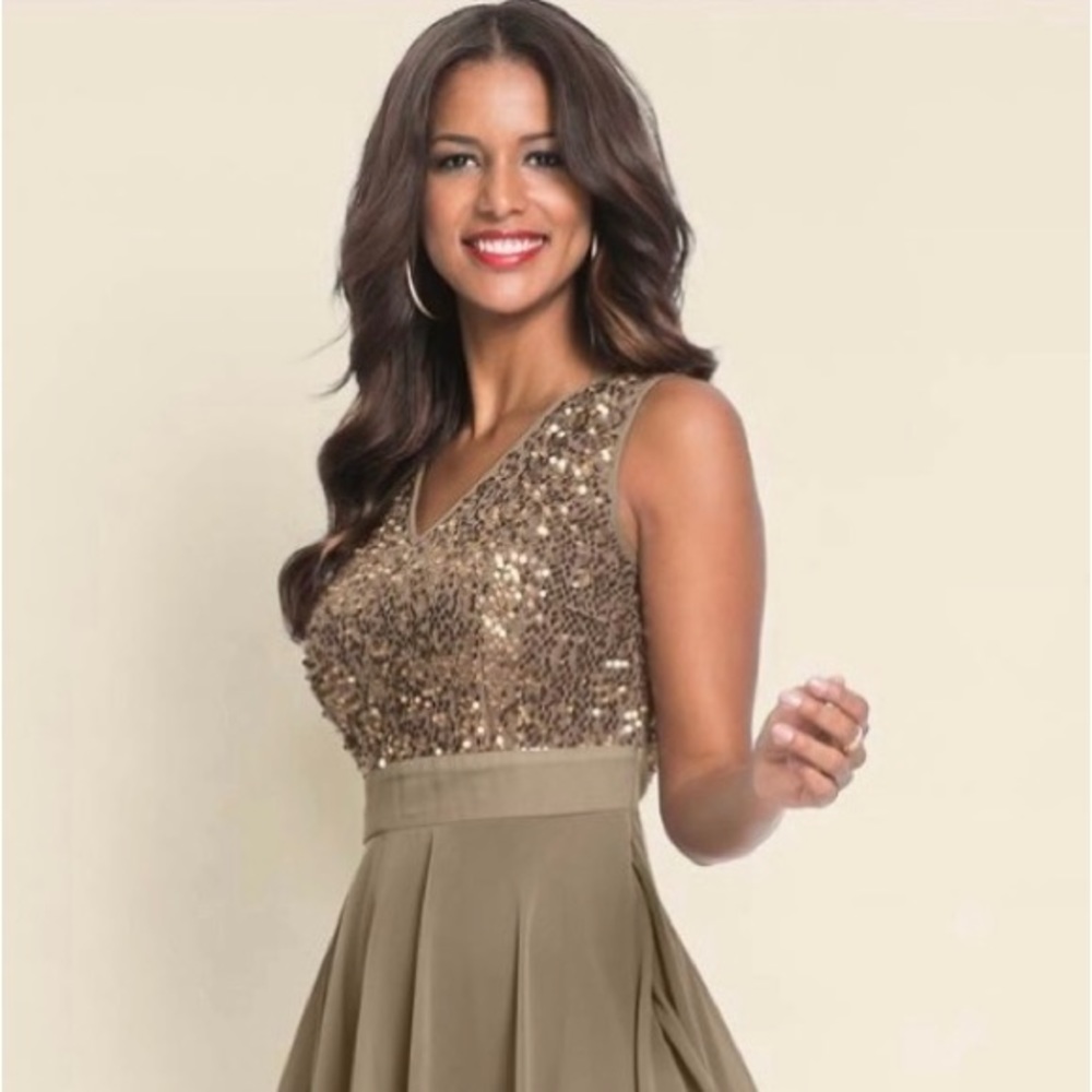 Sleeveless sequin detail party dress - size 2